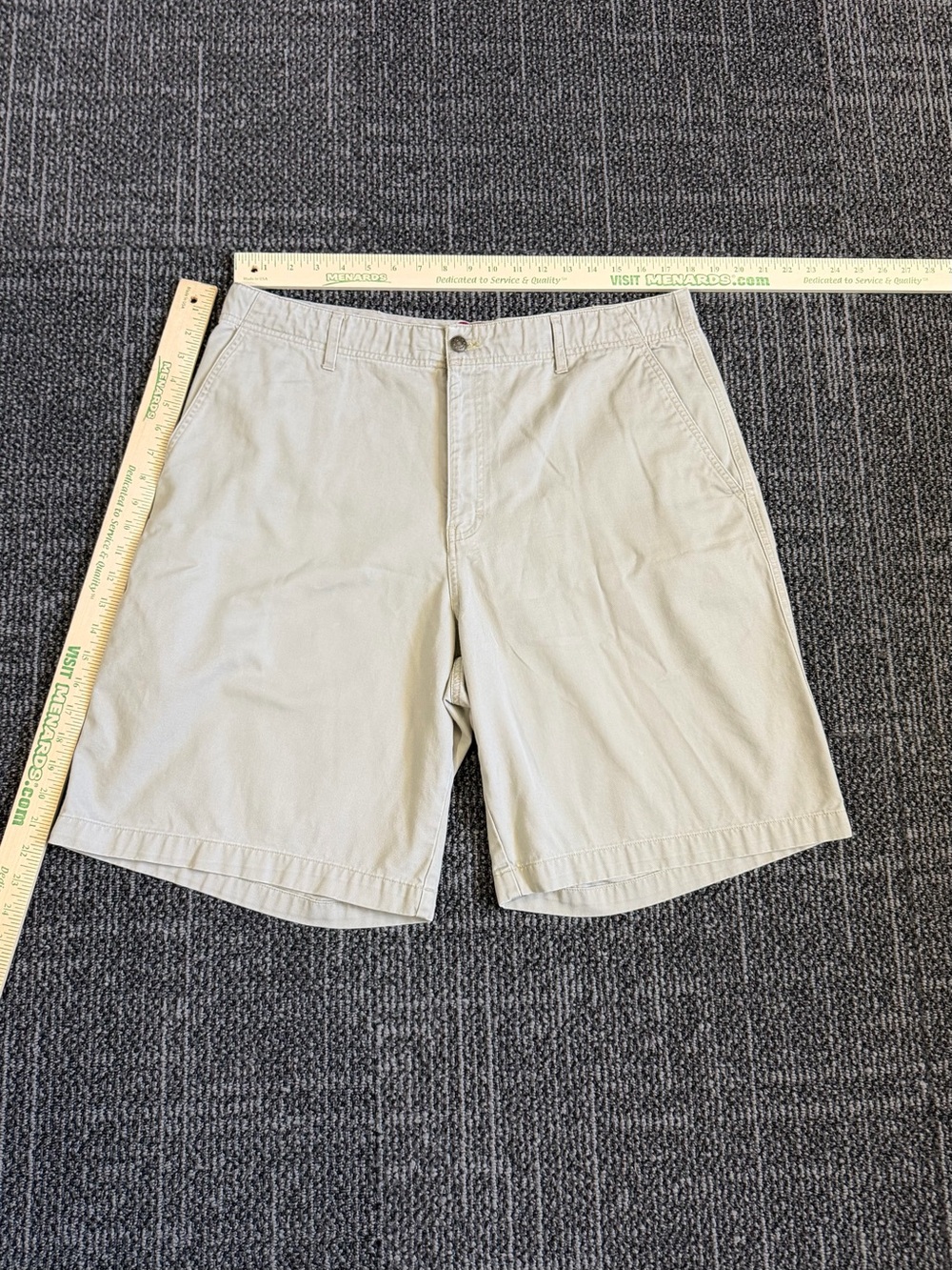 Chaps Men's Flat Front Shorts Size 36 Khaki Tan Stretch Cotton Chino 9" Inseam